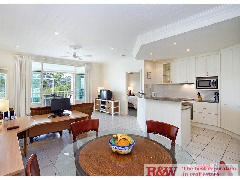 Apartment 7, ‘Hemmingway Villas’, 19 Russell Street, Noosaville QLD 4566