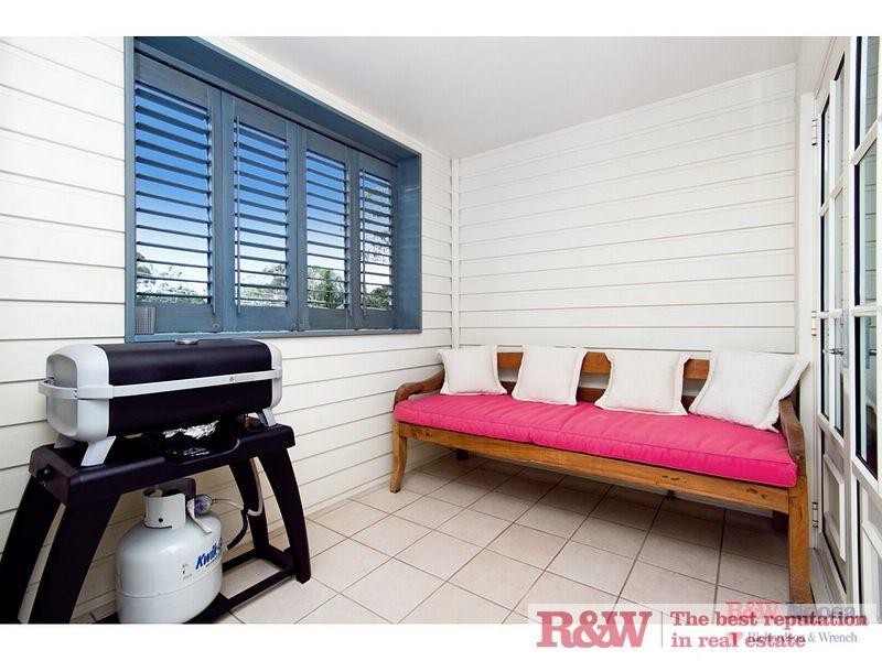 Apartment 7, ‘Hemmingway Villas’, 19 Russell Street, Noosaville QLD 4566