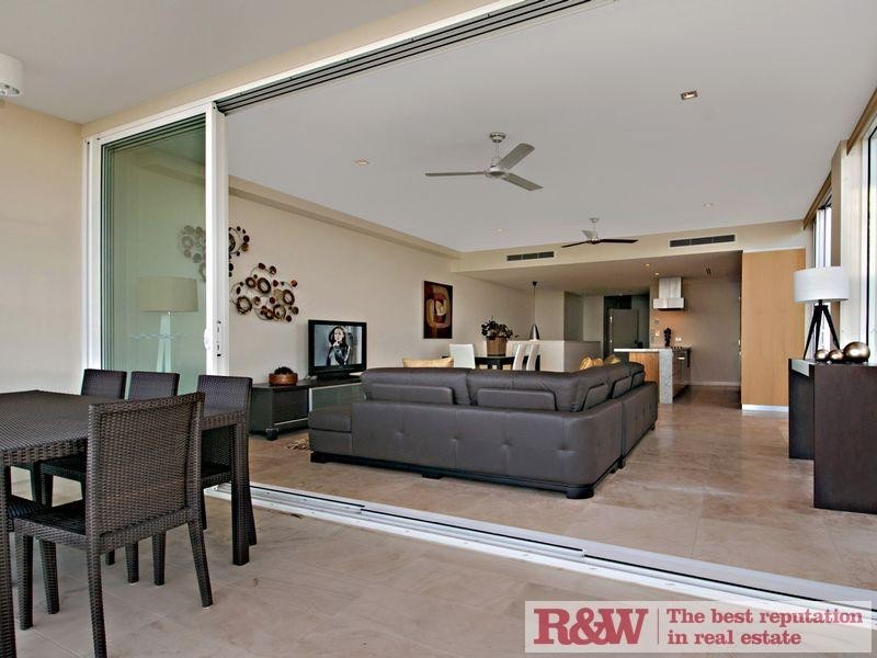 Apartment 2, ‘Ocean View’, 7 Ocean View Parade, Rainbow Beach QLD 4581