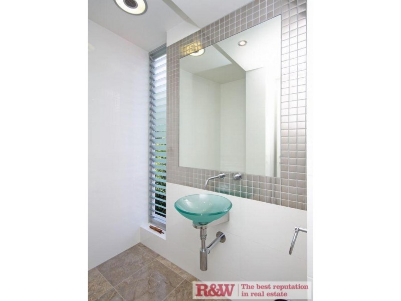 Apartment 4, Asoon Noosa , 20 James Street, Noosaville QLD 4566