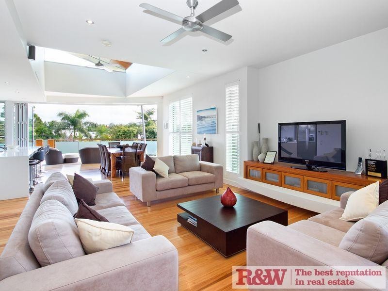 Apartment 4, Asoon Noosa , 20 James Street, Noosaville QLD 4566