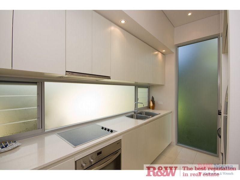 37 Noosa Drive, Noosa Heads QLD 4567