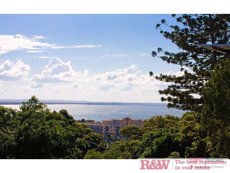 37 Noosa Drive, Noosa Heads QLD 4567