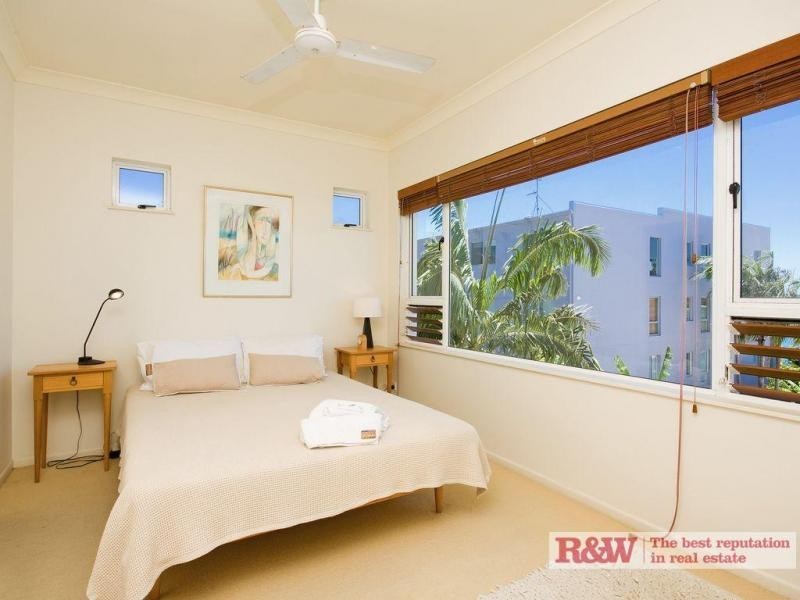 5/3 Drifters, William Street, Noosaville QLD 4566