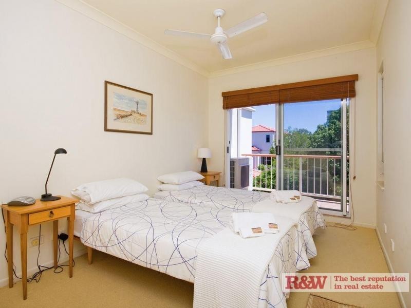 5/3 Drifters, William Street, Noosaville QLD 4566