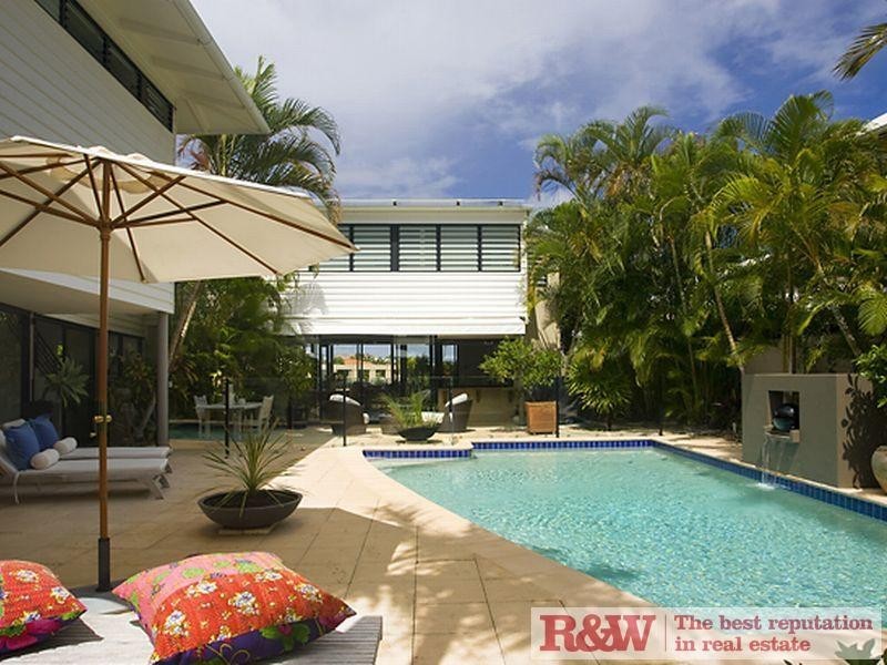 2 The Promontory, Noosa Waters QLD 4566