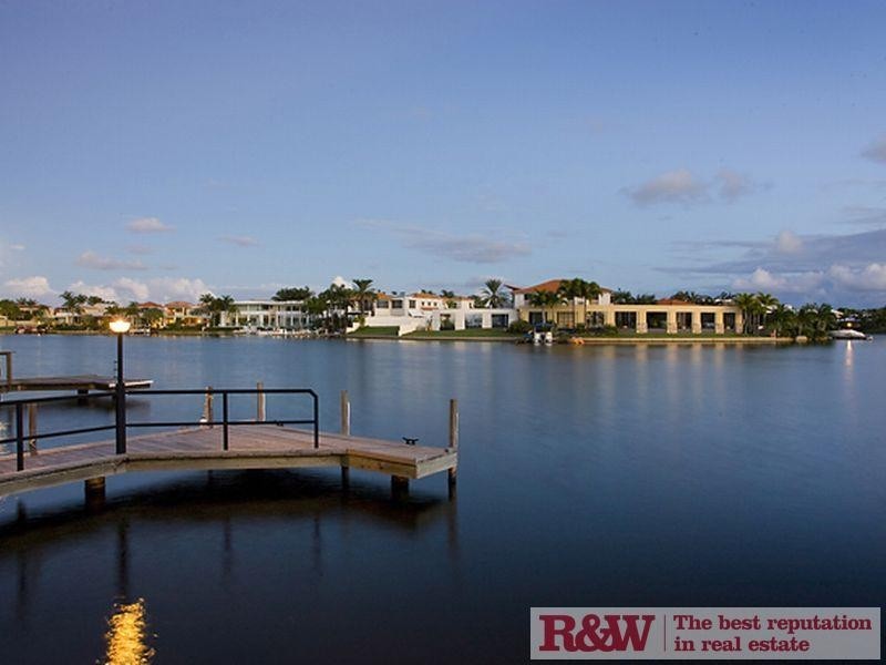 2 The Promontory, Noosa Waters QLD 4566