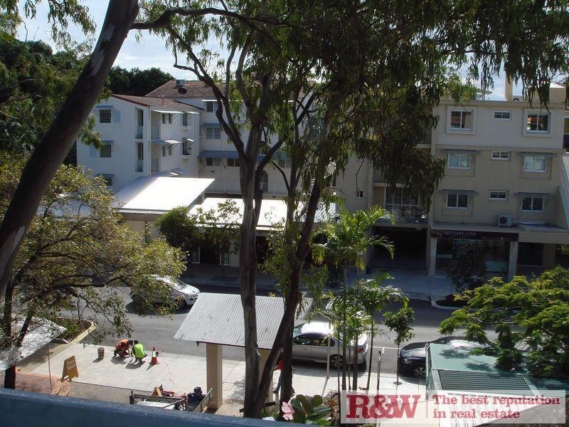 302/303/6 Hotel Laguna, Hastings Street, Noosa Heads QLD 4567