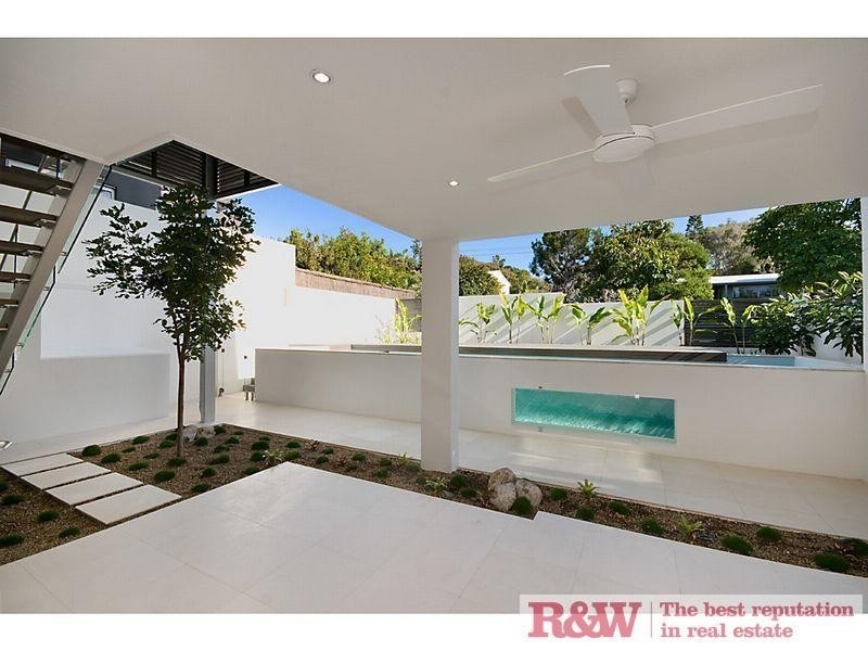 Apartment 2, 56 Ferguson Street, Sunshine Beach QLD 4567