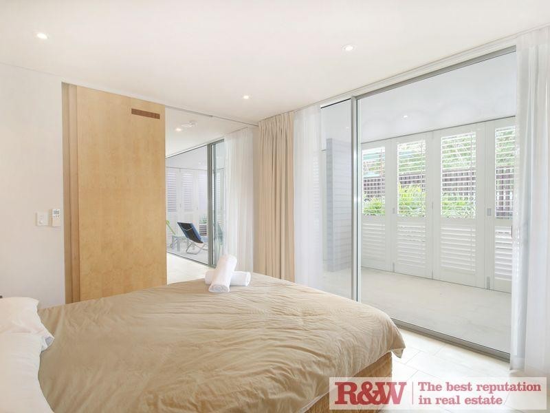 Apartment 12, The Rise, 37 Noosa Drive, Noosa Heads QLD 4567