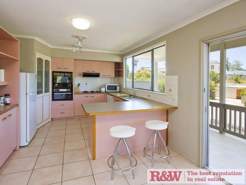 52 Elizabeth Street, Noosaville QLD 4566