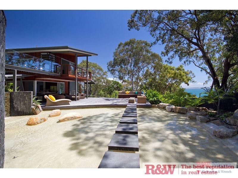 20 Bayview Road, Noosa Heads QLD 4567