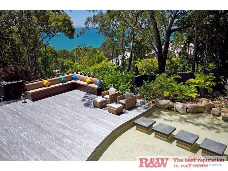 20 Bayview Road, Noosa Heads QLD 4567