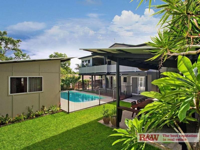 14 Parakeet Crescent, Peregian Beach QLD 4573