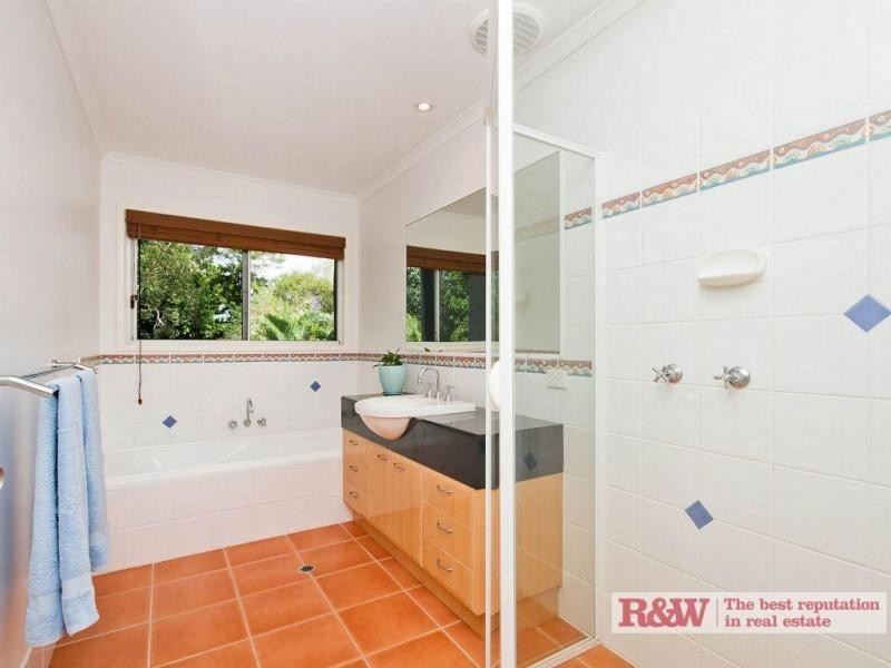 14 Parakeet Crescent, Peregian Beach QLD 4573
