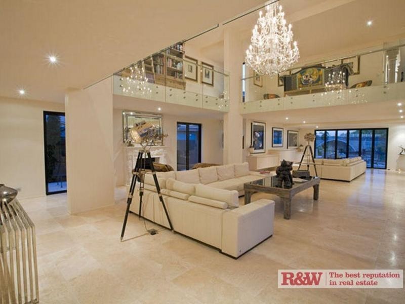 7 The Promontory, Noosa Waters QLD 4566