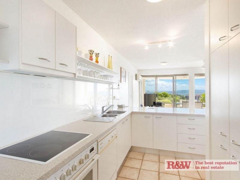 27/17 Noosa Crest Holiday Resort, Natasha Avenue, Noosa Heads QLD 4567