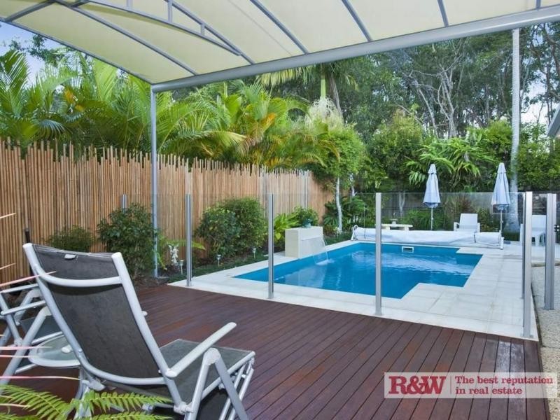 5 Helm Court, Noosa Waters QLD 4566