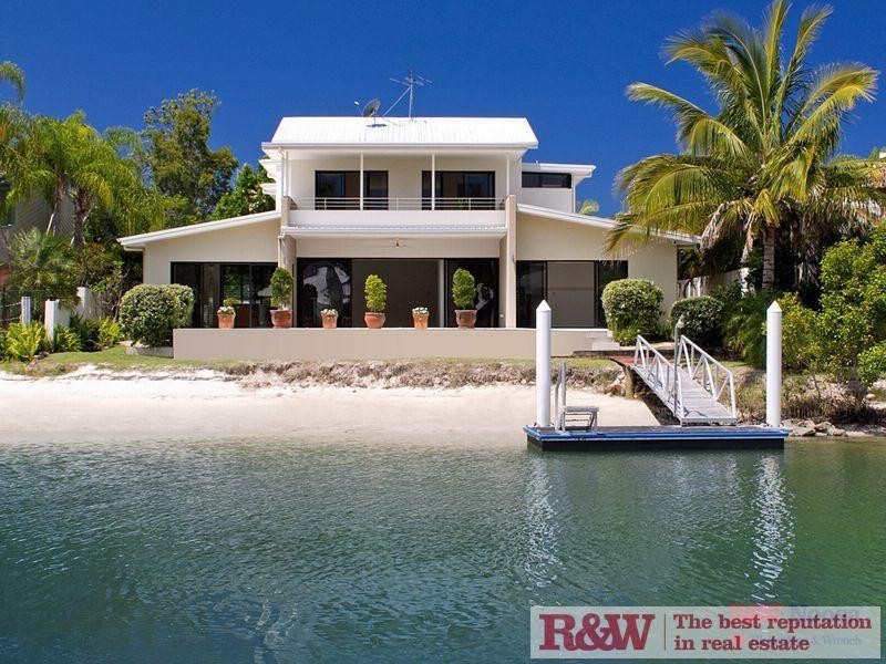 33 Cooran Court, Noosa Heads QLD 4567