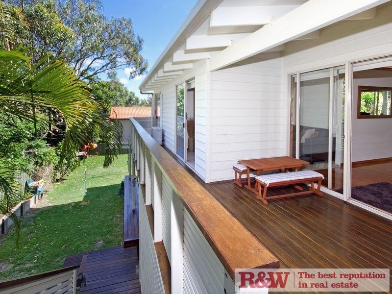 4 Southern Cross Parade, Sunrise Beach QLD 4567