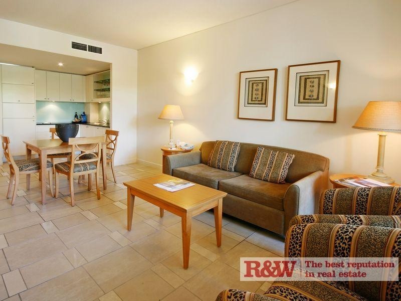 412/32 Sebel, Hastings Street, Noosa Heads QLD 4567