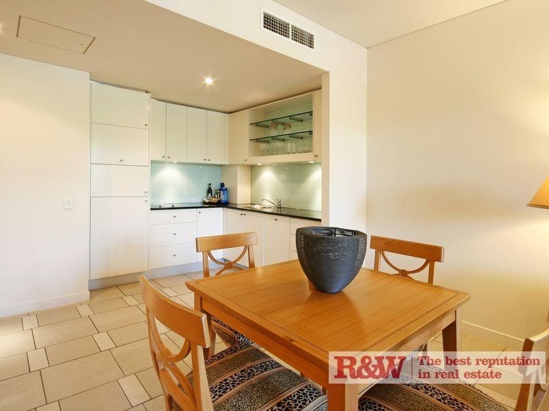 412/32 Sebel, Hastings Street, Noosa Heads QLD 4567