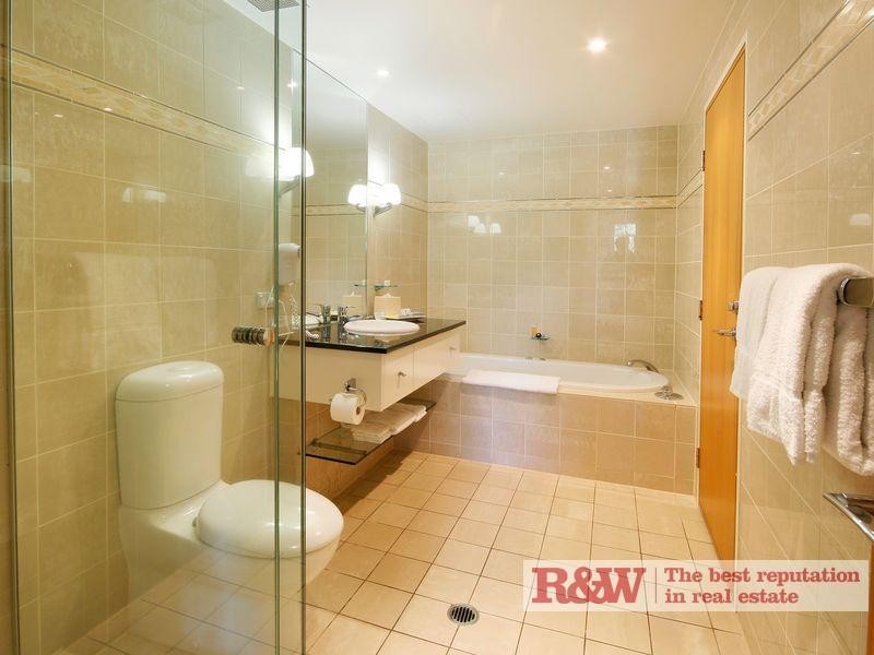 412/32 Sebel, Hastings Street, Noosa Heads QLD 4567