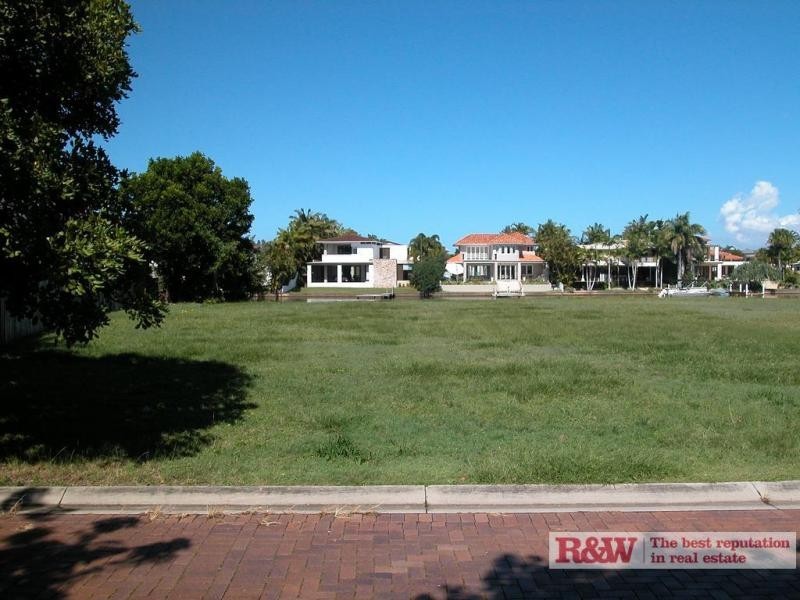 30 The Promontory, Noosa Waters QLD 4566