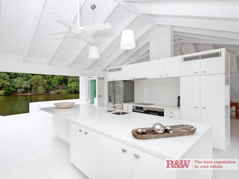 37 Mossman Court, Noosa Heads QLD 4567