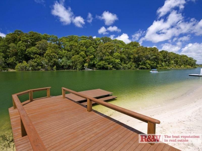 37 Mossman Court, Noosa Heads QLD 4567