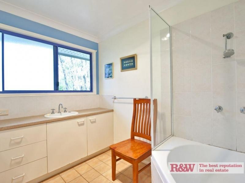 6 Bowsprit Place, Sunrise Beach QLD 4567