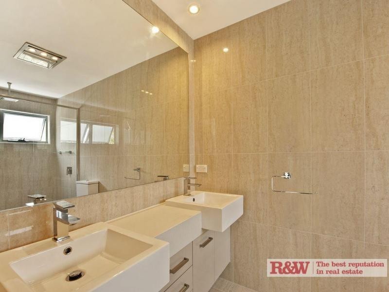 2/13 Grant Street, Noosa Heads QLD 4567