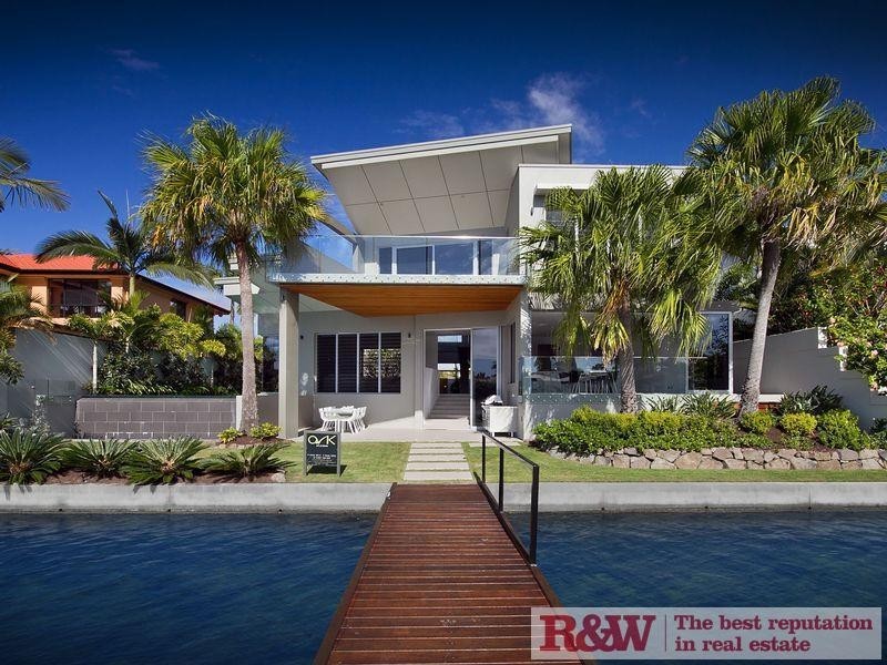 16 Seahorse Place, Noosa Waters QLD 4566
