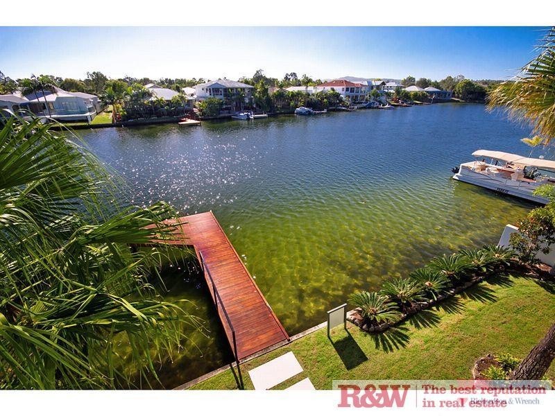 16 Seahorse Place, Noosa Waters QLD 4566