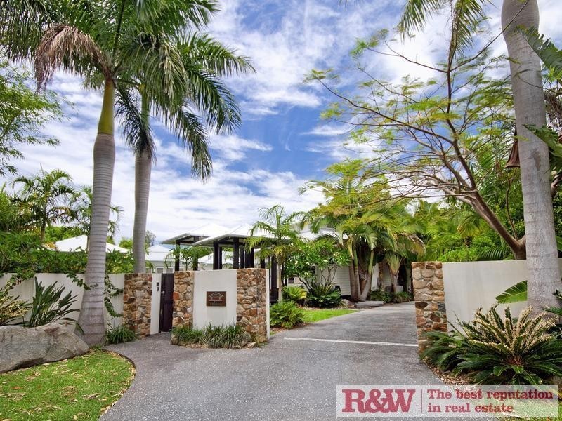 13 Habitat Place, Noosa Heads QLD 4567