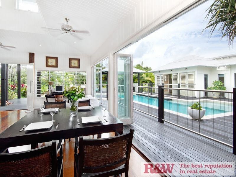 13 Habitat Place, Noosa Heads QLD 4567