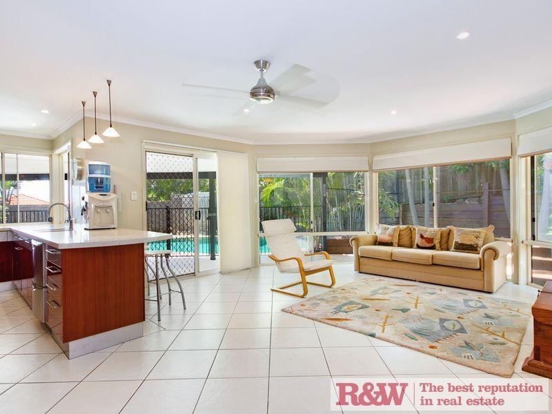 3 Werita Court, Sunrise Beach QLD 4567