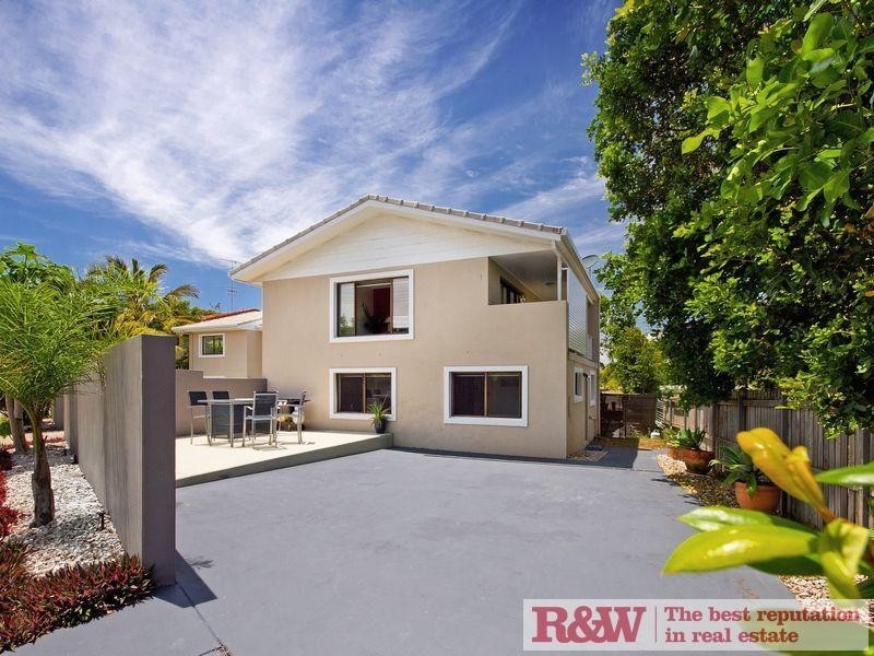 Apartment 4, 4 Corona Street, Sunshine Beach QLD 4567