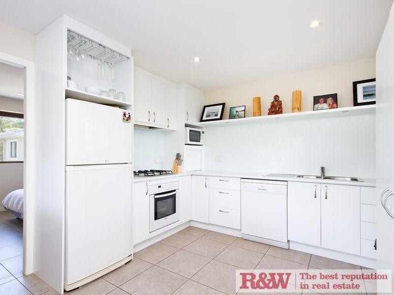 Apartment 4, 4 Corona Street, Sunshine Beach QLD 4567