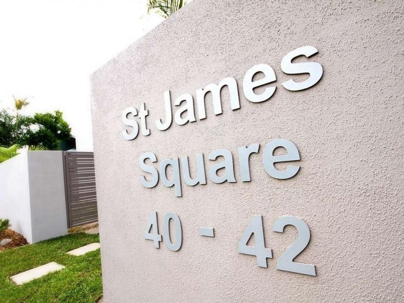 9/40-42 St James Square, James Street, Noosaville QLD 4566
