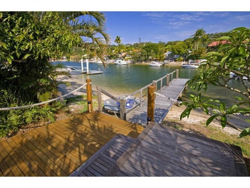 14 Wesley Court, Noosa Heads QLD 4567