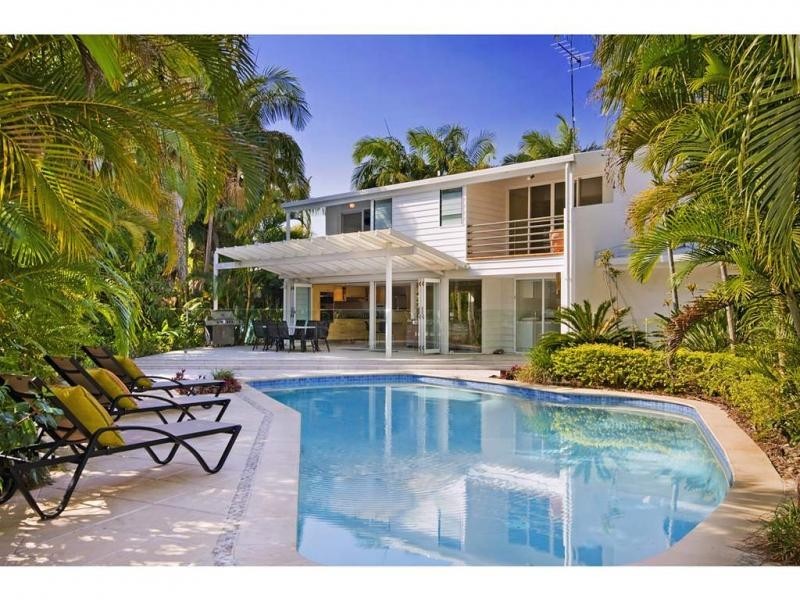 14 Wesley Court, Noosa Heads QLD 4567
