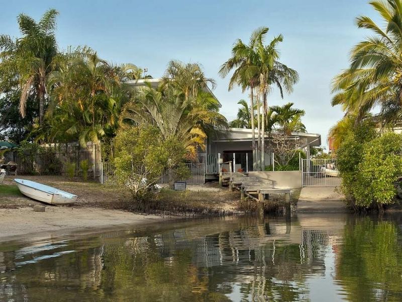 14 Cooran Court, Noosa Heads QLD 4567