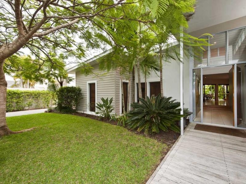 14 Cooran Court, Noosa Heads QLD 4567