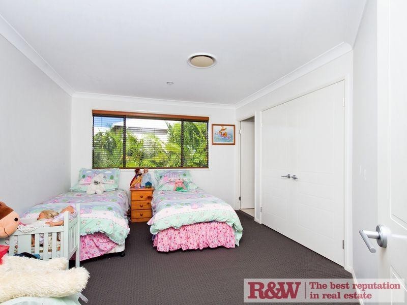 4 Garcia Court, Peregian Springs QLD 4573