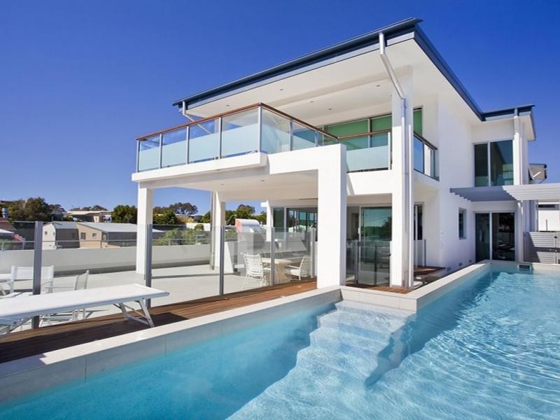 5/201 ‘Da’Vos Penthouse’, Gympie Terrace, Noosaville QLD 4566