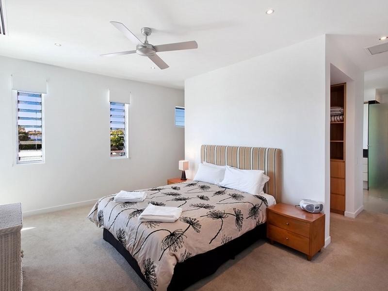 5/201 ‘Da’Vos Penthouse’, Gympie Terrace, Noosaville QLD 4566