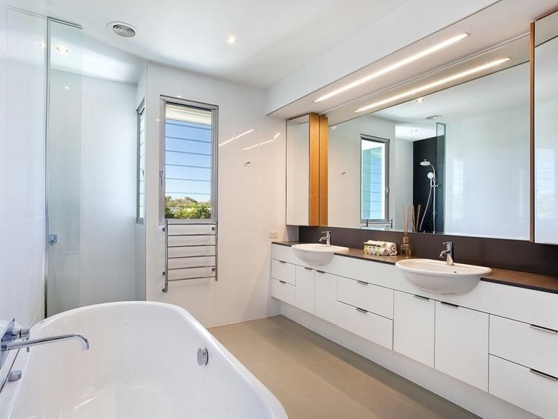 5/201 ‘Da’Vos Penthouse’, Gympie Terrace, Noosaville QLD 4566