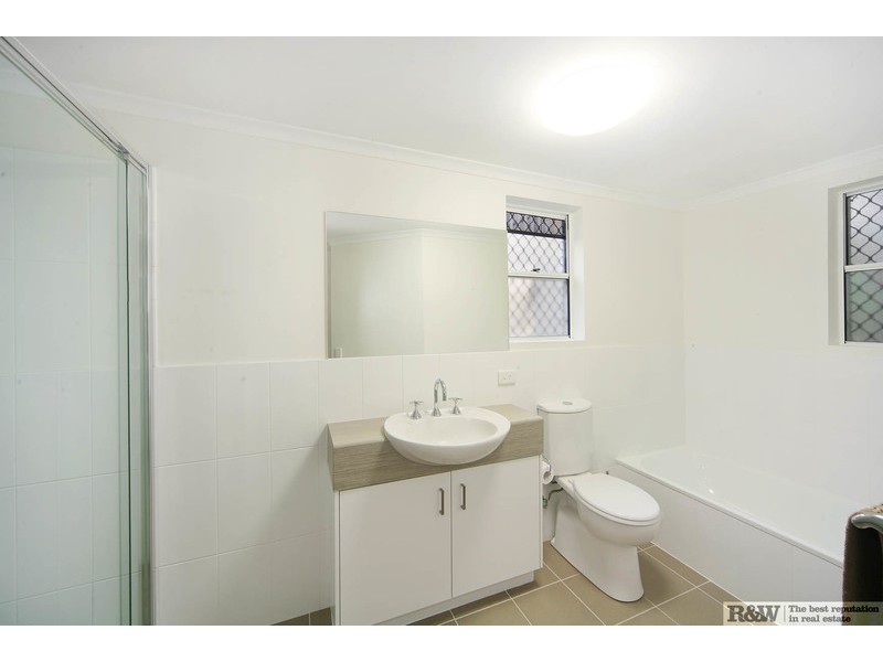 2/5 Katharina Street, Noosa Heads QLD 4567