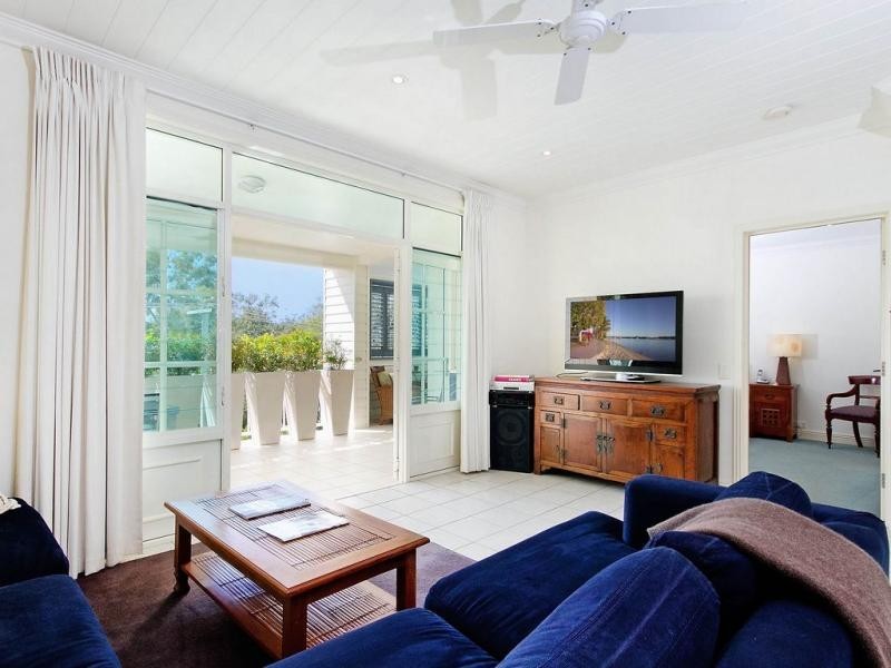 7/19 Hemingway Villas, Russell Street, Noosaville QLD 4566